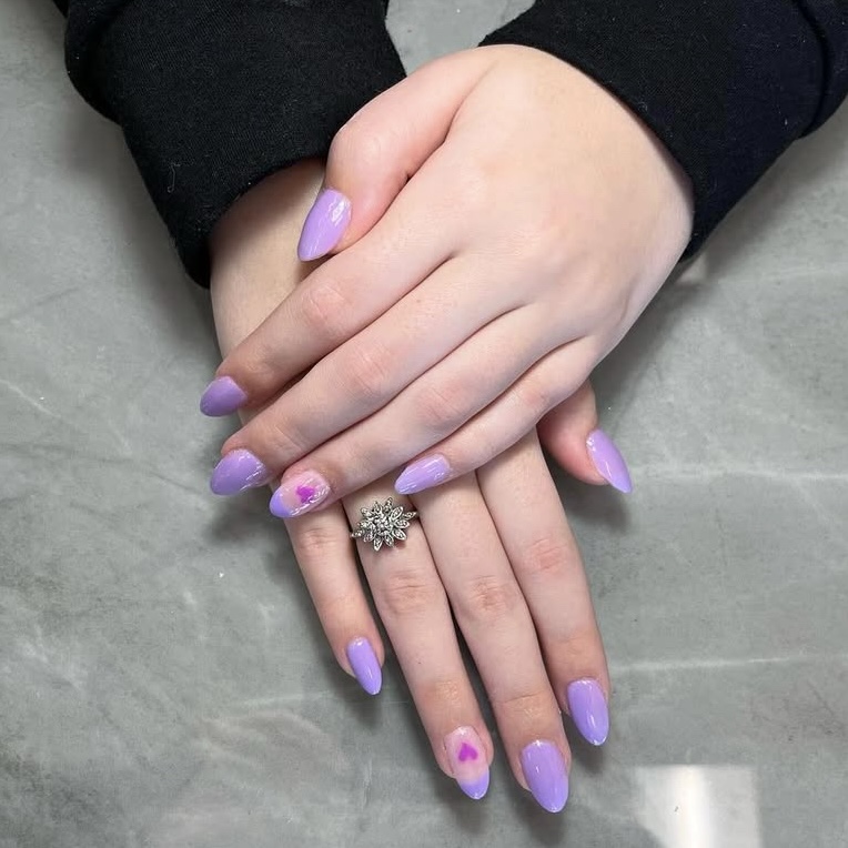 axel christmas nails